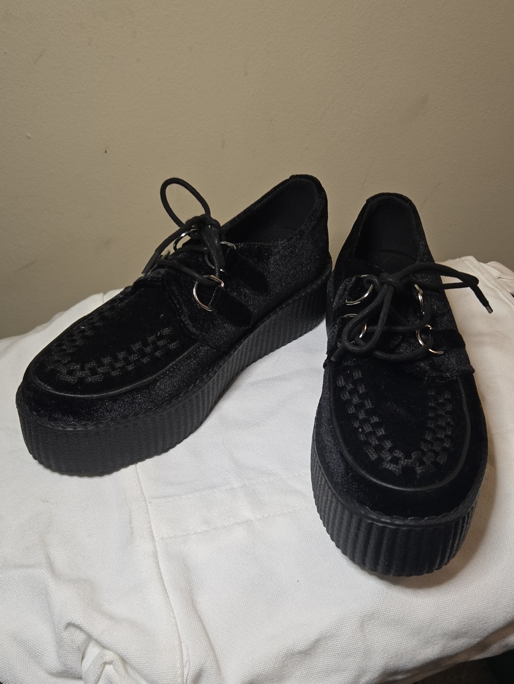 Tuk Black Velvet Viva Mondo Creepers